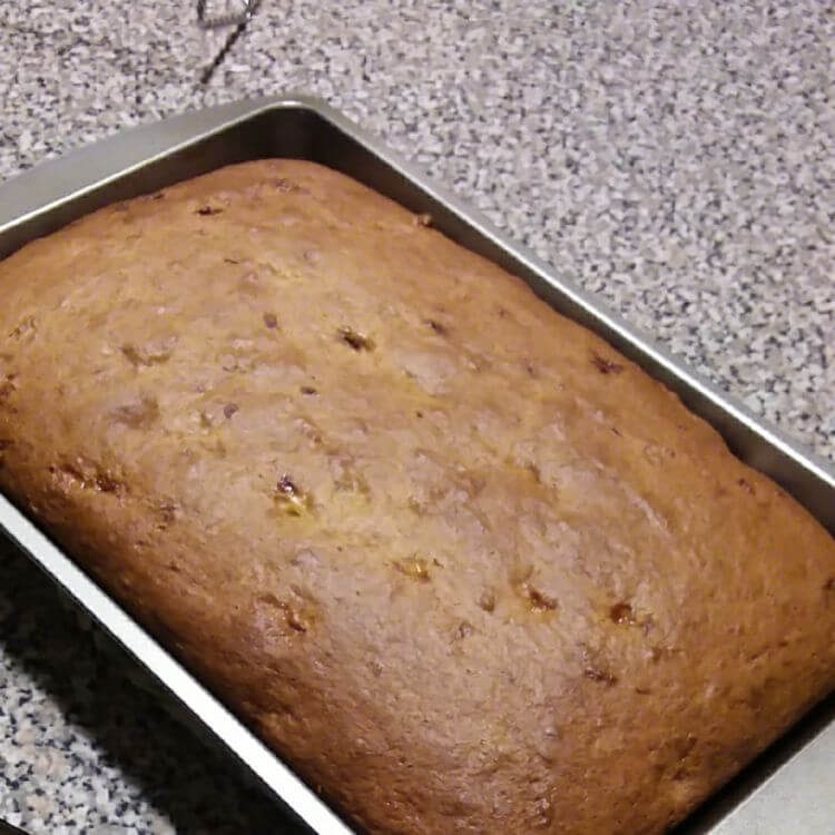 3-INGREDIENT BANANA BREAD