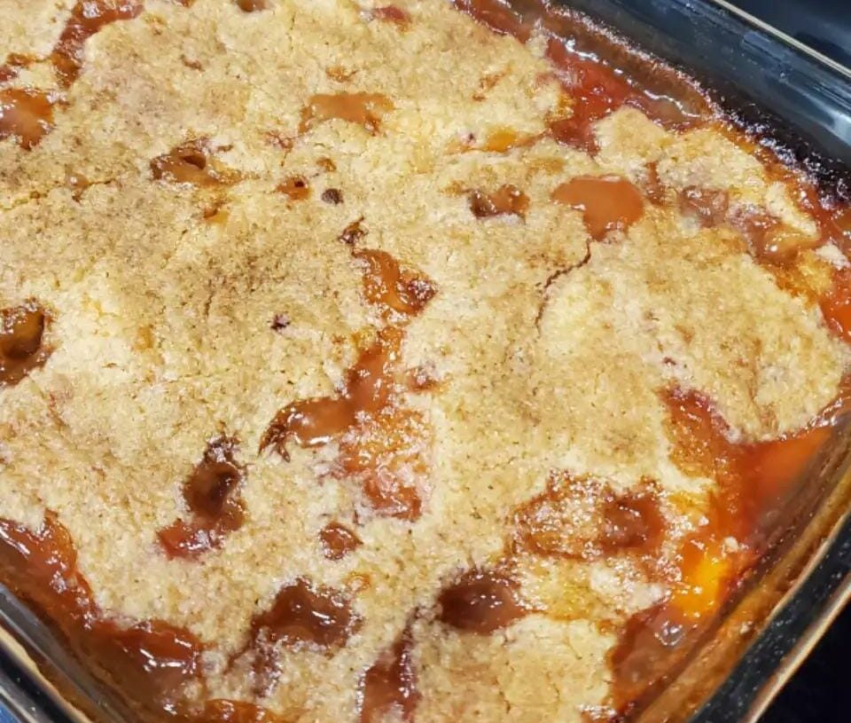 GEORGIA PEACH COBBLER