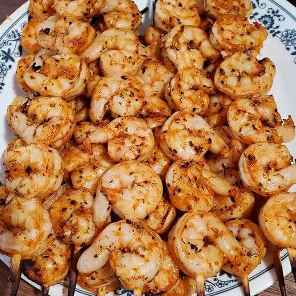 GRILLED GARLIC AND HERB SHRIMP