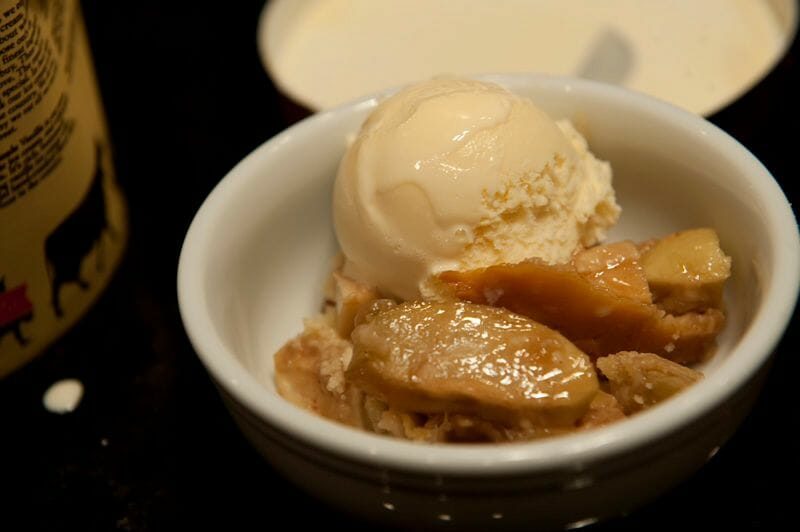 Apple Pie with Crumb Topping