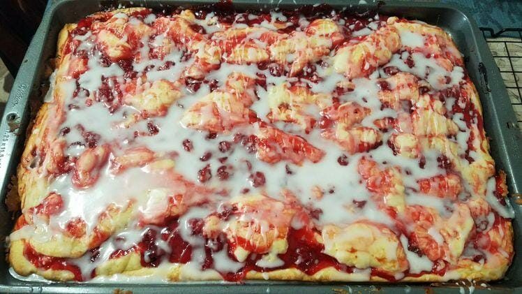 AMISH CHERRY PIE COFFEE CAKE