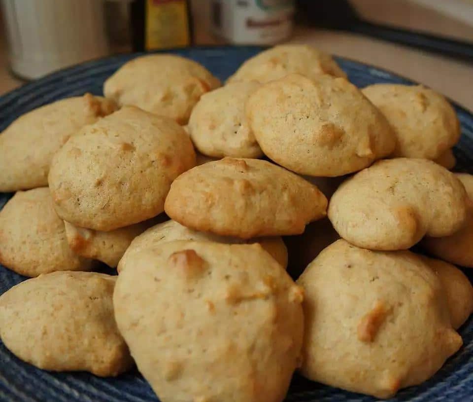 BANANA DROP COOKIES