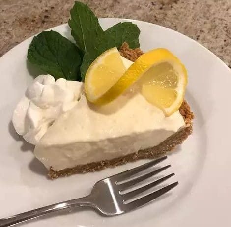 CREAM CHEESE LEMONADE PIE