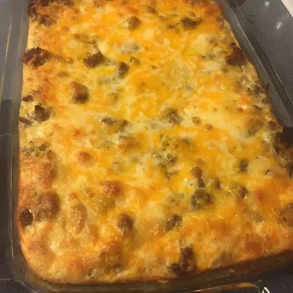 CHRISTMAS BREAKFAST SAUSAGE CASSEROLE