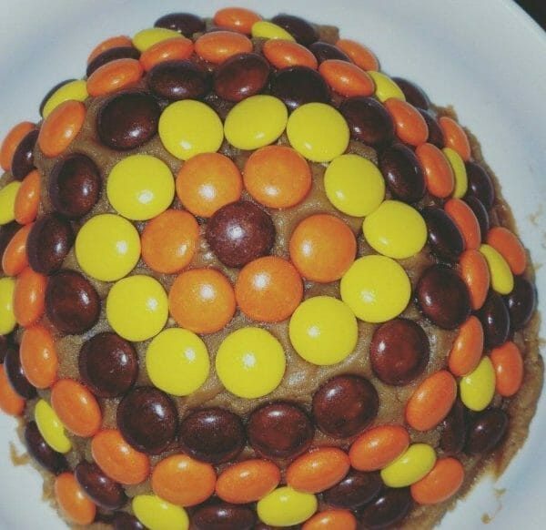 Reese’s Peanut Butter Cream Cheese Ball Recipe