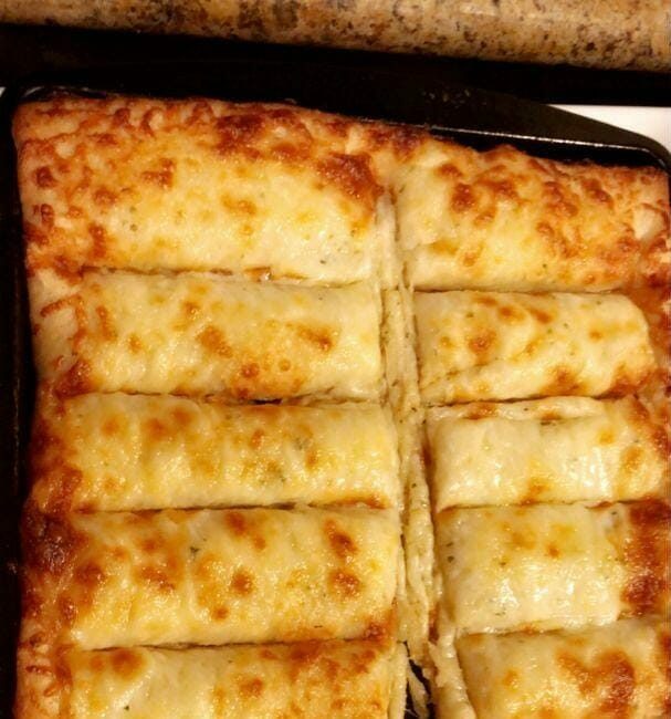 Cheesy Garlic Breadsticks