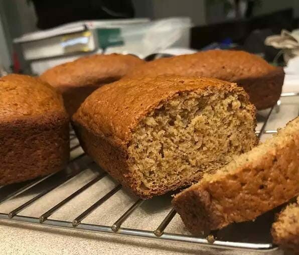 BANANA BREAD WITH HONEY AND APPLESAUCE