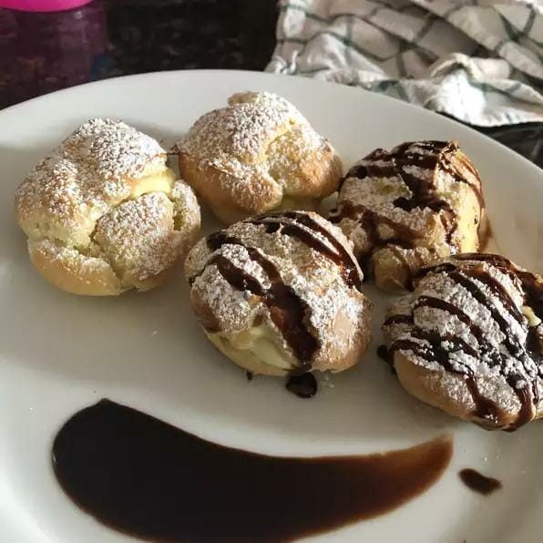 Simple And Easy Cream Puffs