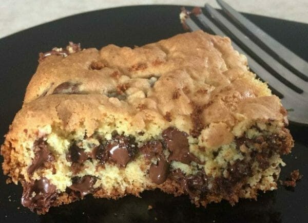 Lazy Chocolate Chip Cookie Bars